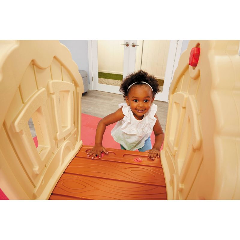 Little Tikes Hide and Seek Climber