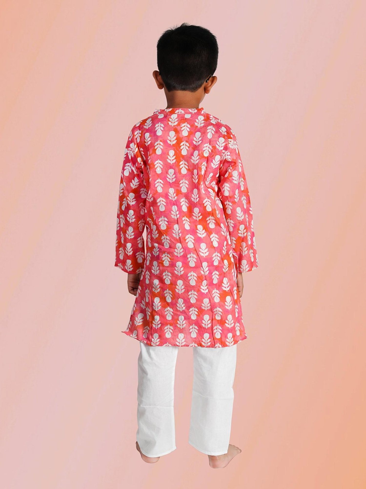 Tippy Top Kids Pink & White Floral Print Full Sleeves Kurta with Pyjamas