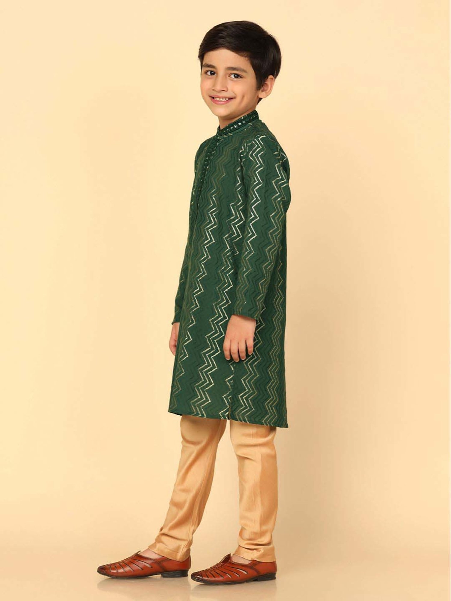 KISAH Kids Green & Golden Embroidered Full Sleeves Kurta Set