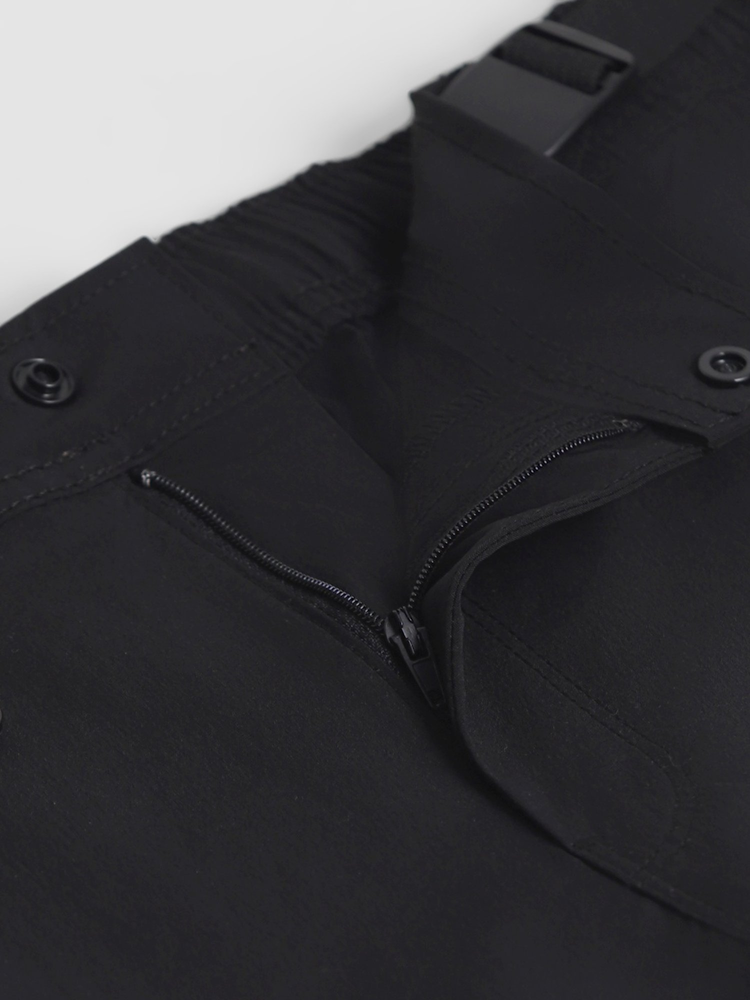 Jack & Jones Jet Black Regular Fit Cargo Shorts