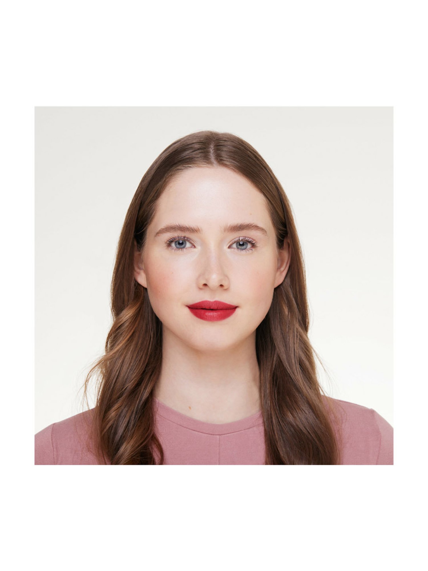 Essence Hydra Matte Lipstick 405 Berry Special - 3.5 gm