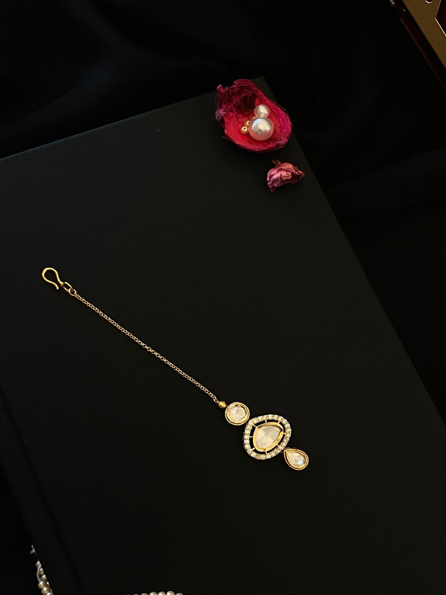 Abdesigns Elite Polki Kundan Maang Tikka