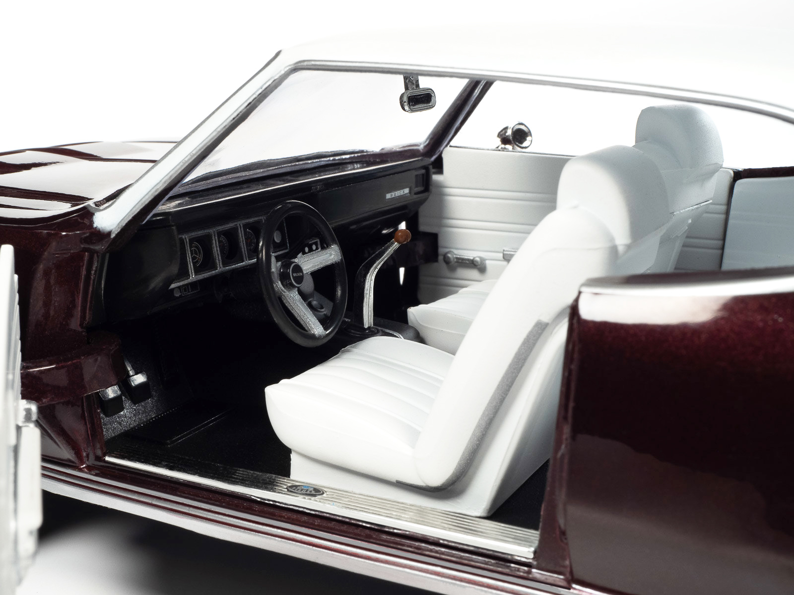 1953 Buick Skylark White 1/32 Diecast Model Car by Signature Models