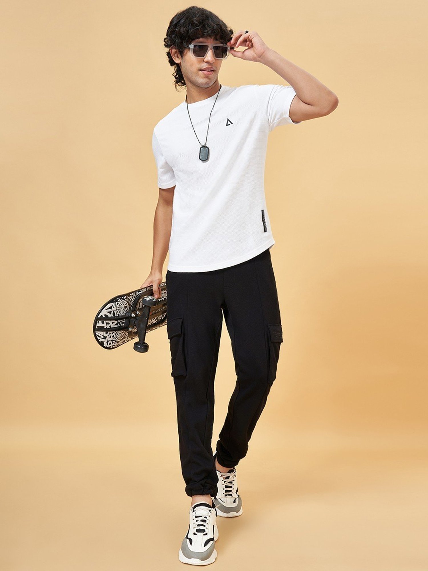 Street 808 By Pantaloons Snow White Regular Fit Texture T-Shirt