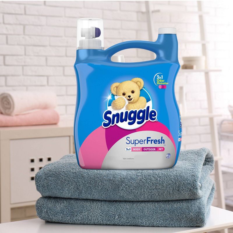 Snuggle Plus Super Fresh Liquid Fabric Softener, Spring Burst, 95 fl oz , 90 Loads