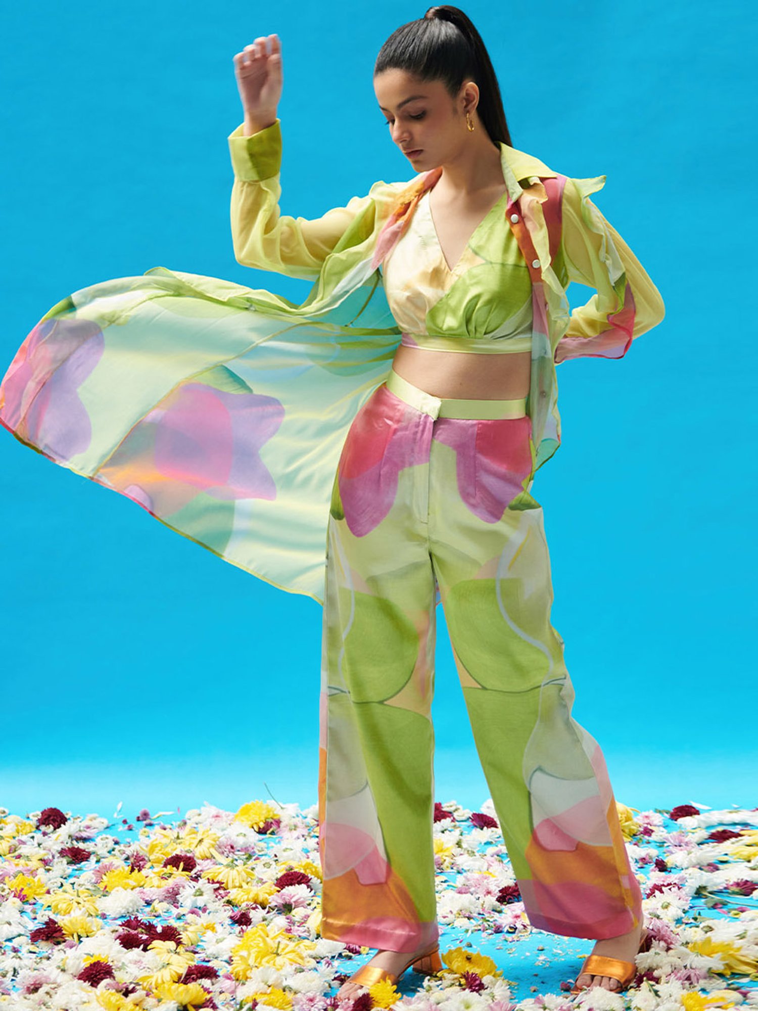 Cin Cin Ruffled Long Shrug With Brallete And Pants