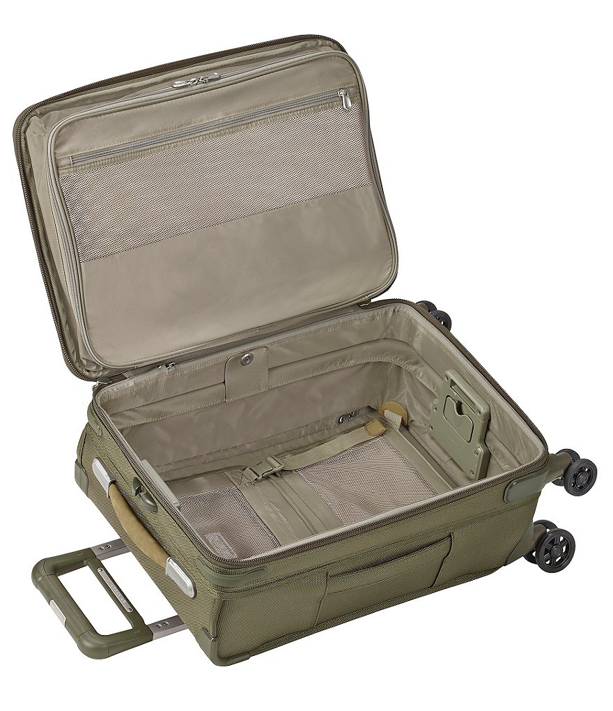 American Tourister 18'' Mickey Mouse Upright Hardside Suitcase