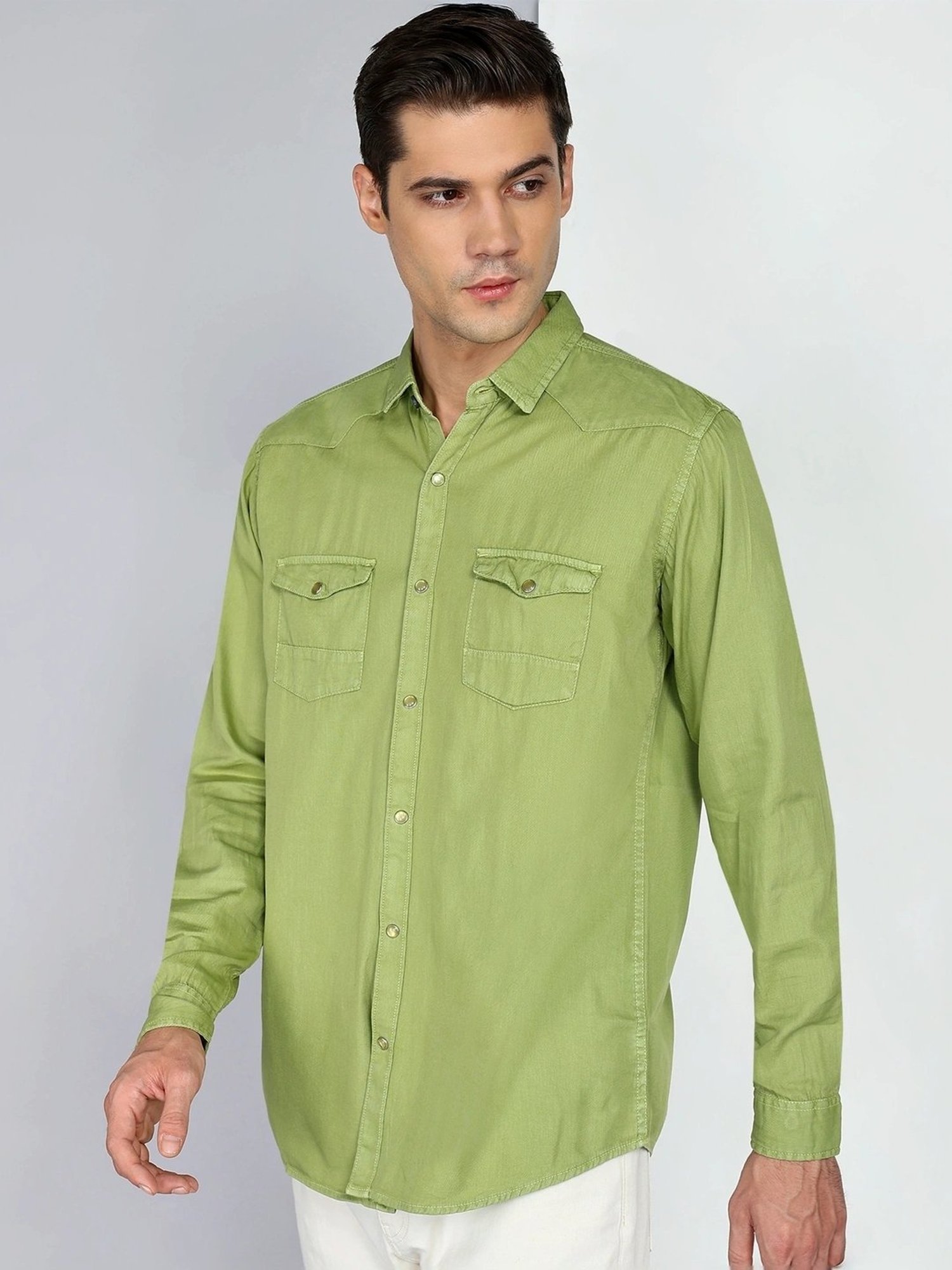 Kuons Avenue Apple Green Slim Fit Denim Shirt
