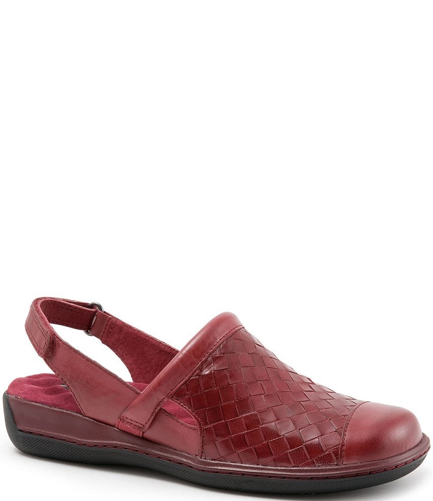 SoftWalk Salina Woven Clogs