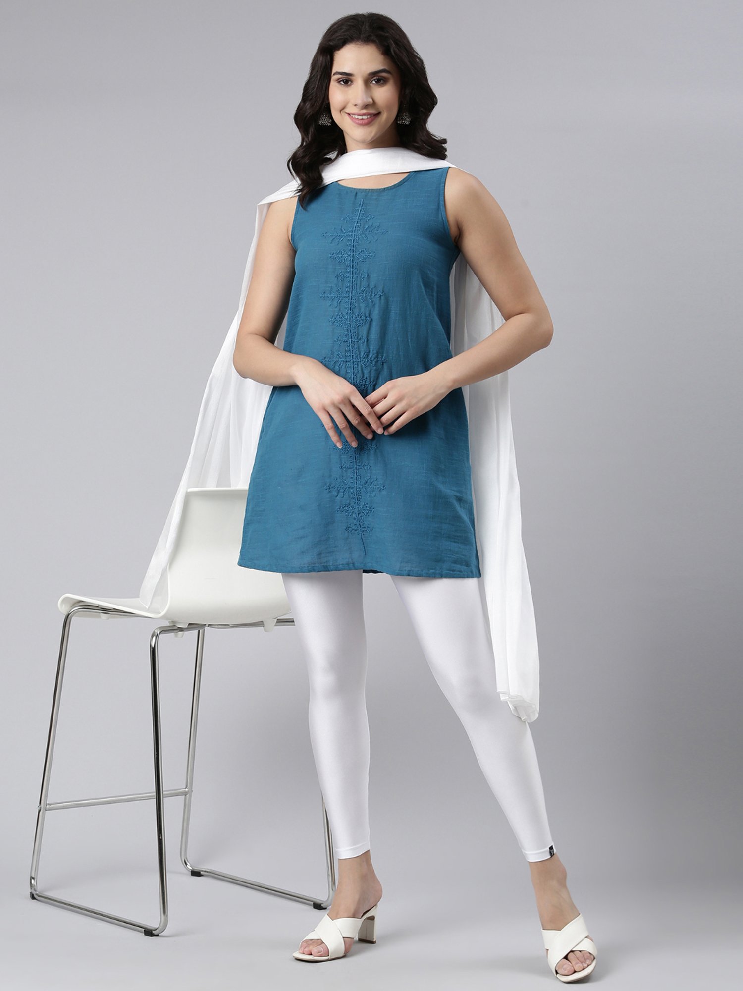 TWIN BIRDS Navy & White Plain Dupatta - Pack Of 2