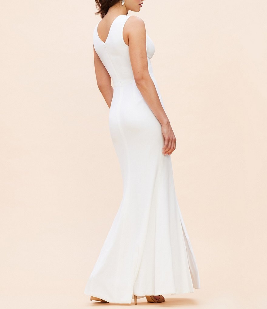 Dress the Population Sandra Crepe Plunge V-Neck Sleeveless Side Slit Gown