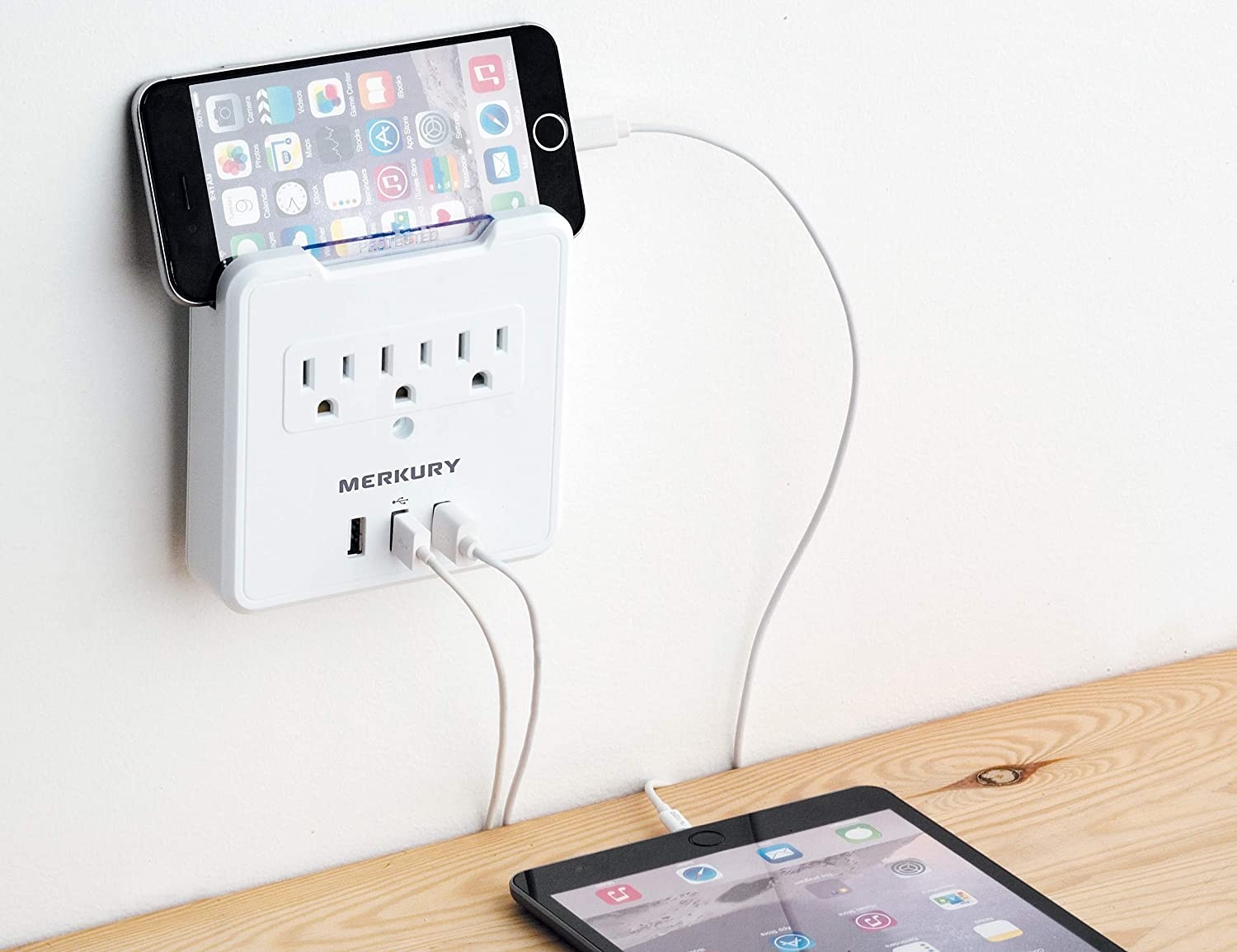 Merkury Innovations 3 AC Outlet and 3 USB 3.1 Amp Rapid Charge Wall Surge Protector and Phone Holder