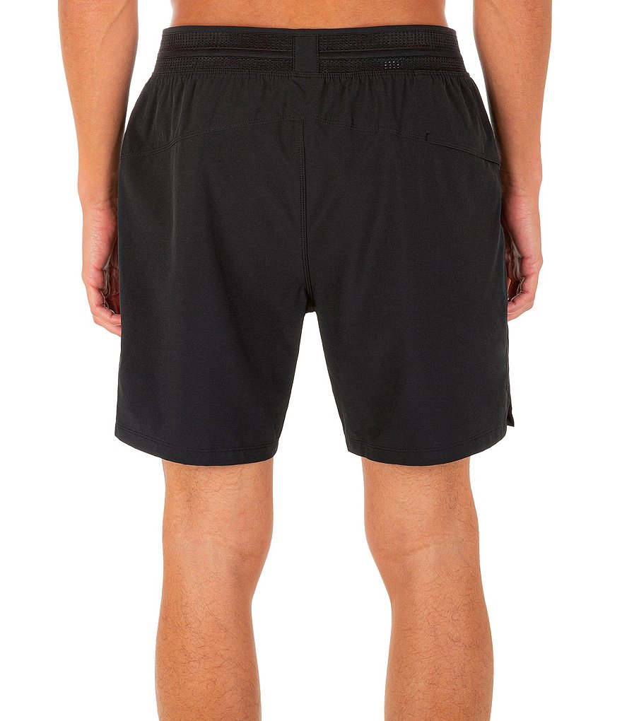 Hurley 17.5#double; Outseam Phantom Explore Trails Shorts