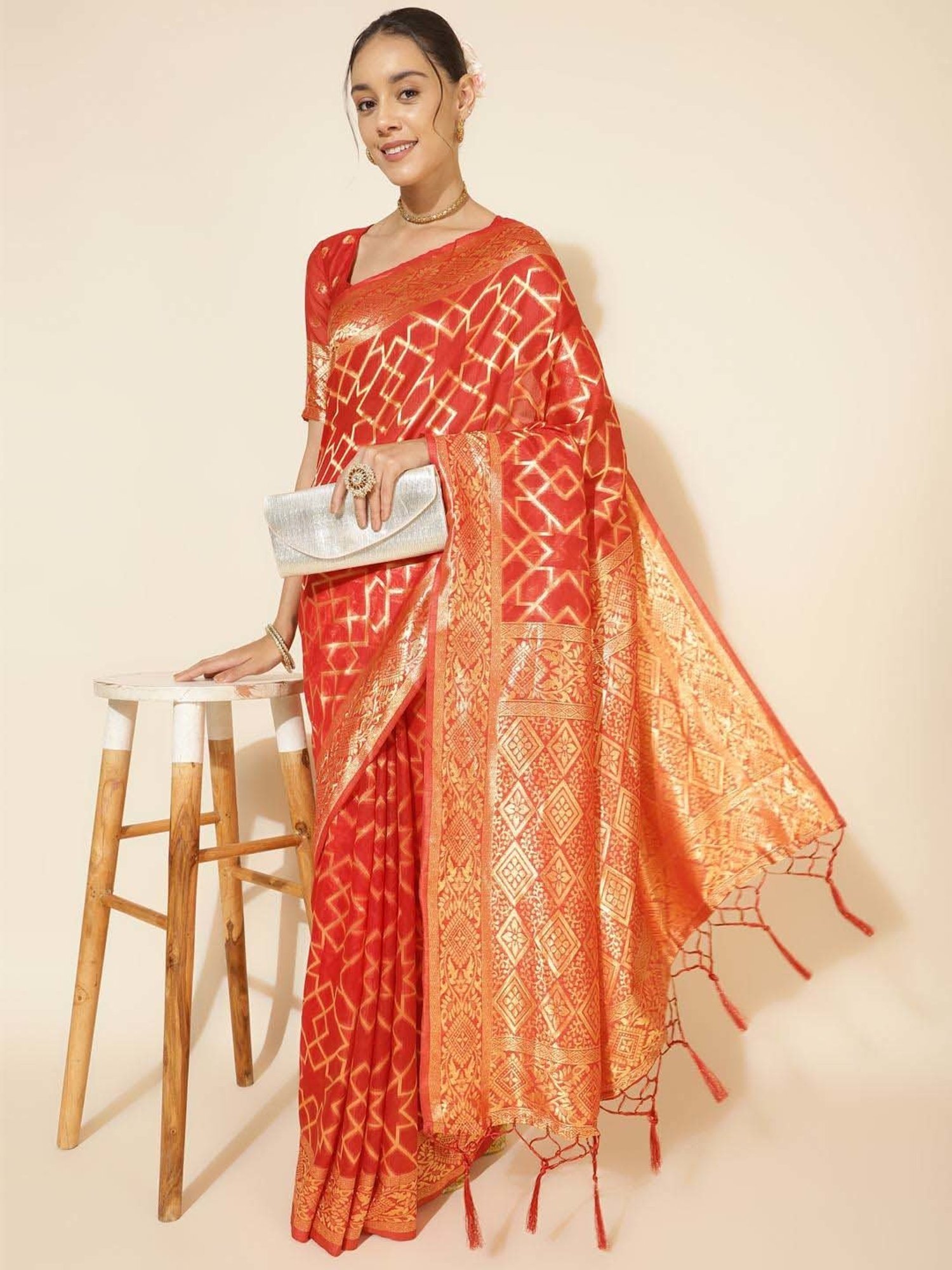 Janasya Red Silk Woven Saree With Unstitched Blouse