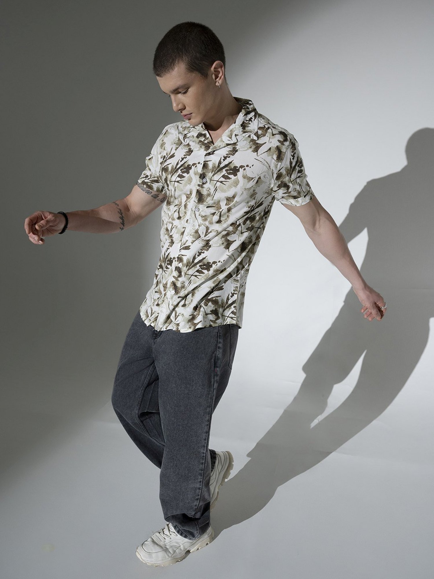 Hubberholme Multicolored Boxy Fit Printed Shirt