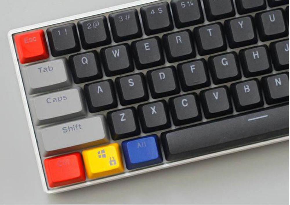 CUUWE 61 PBT Keycaps for 60 Percent Keyboard, Backlit Keycap Set for Mechanical Gaming Keyboard OEM Profile Keycaps with Key Puller for Cherry MX Switches GH60/RK61/GK61/Annie pro 2