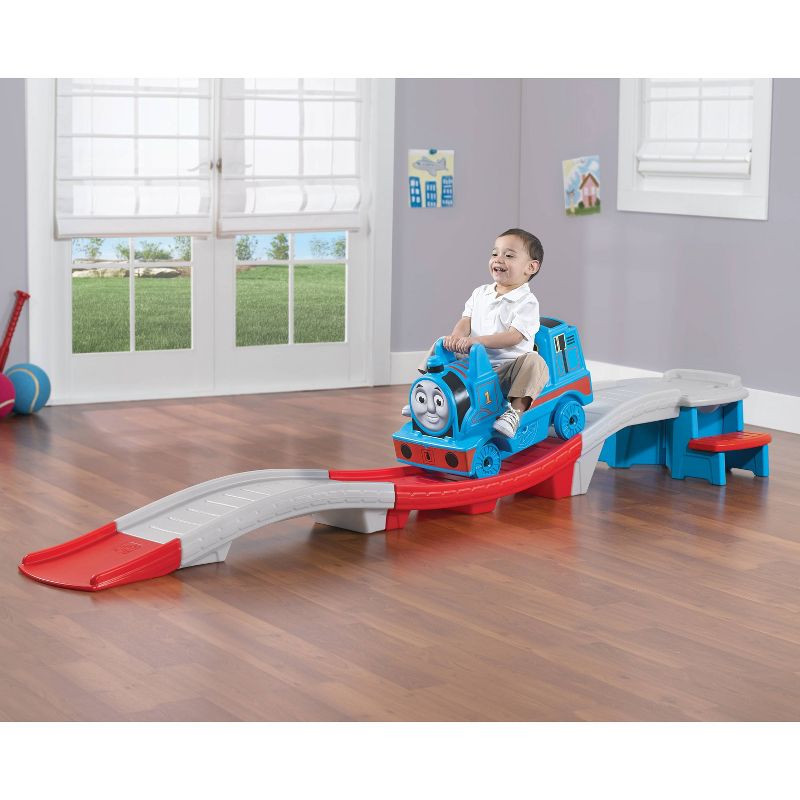 Step2 Thomas the Tank Engine Up & Down Coaster