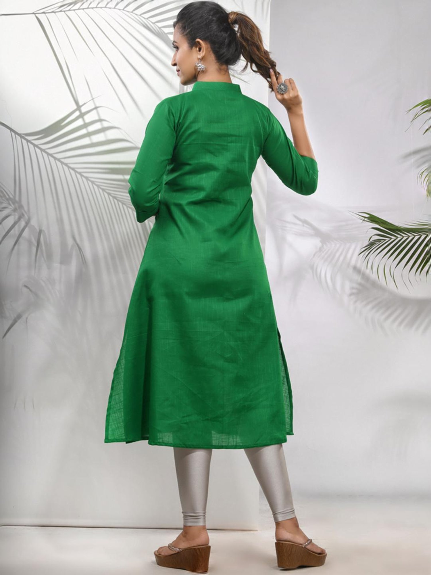 CHARUKRITI Green Cotton Woven Pattern A Line Kurta