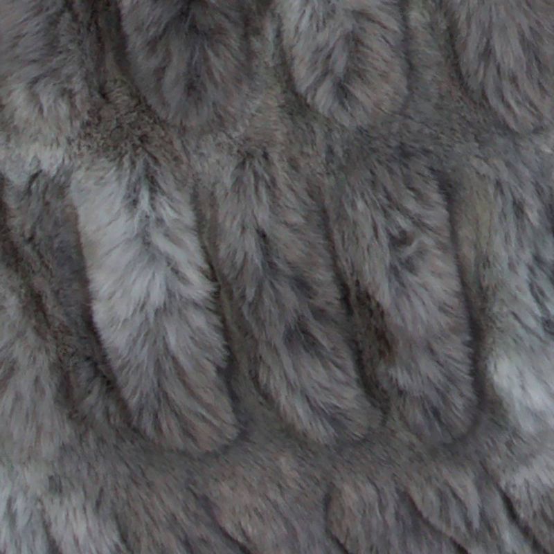 20"x20" Walter Sculpted Faux Fur Pillow Gray - Décor Therapy