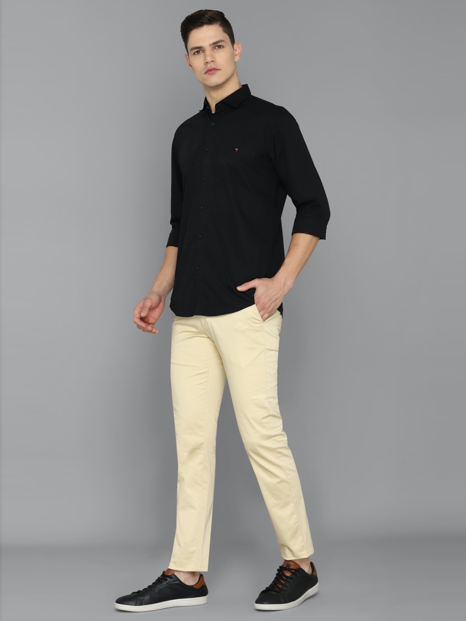 Louis Philippe Sport Black Cotton Slim Fit Shirt