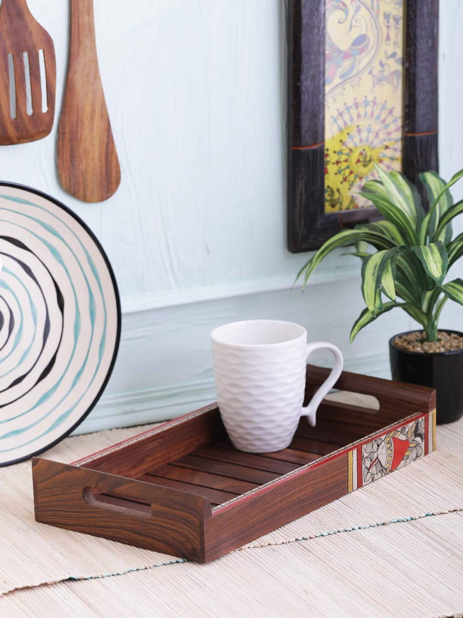 VarEesha Madhubani Work Sheesham Wood Serving Tray - Set of 1