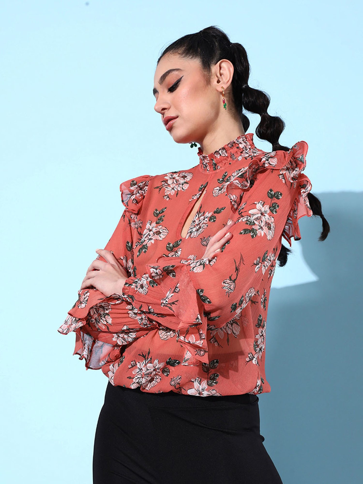 QUIERO Orange Floral Print Top