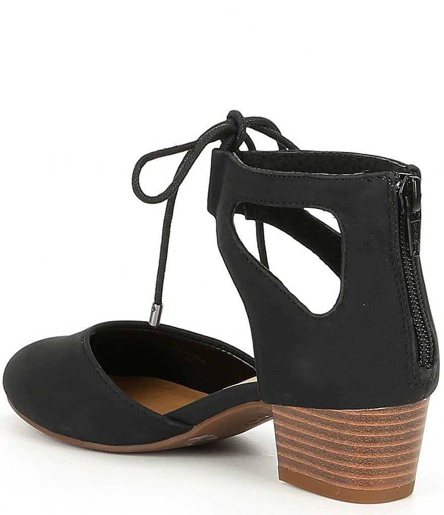 GB Girls' Block Heel Dress Shoes (Youth)