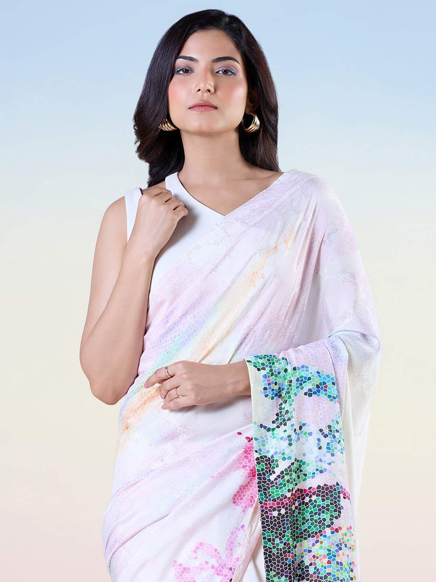 navyasa by liva Blue Printed Saree With Unstitched Blouse
