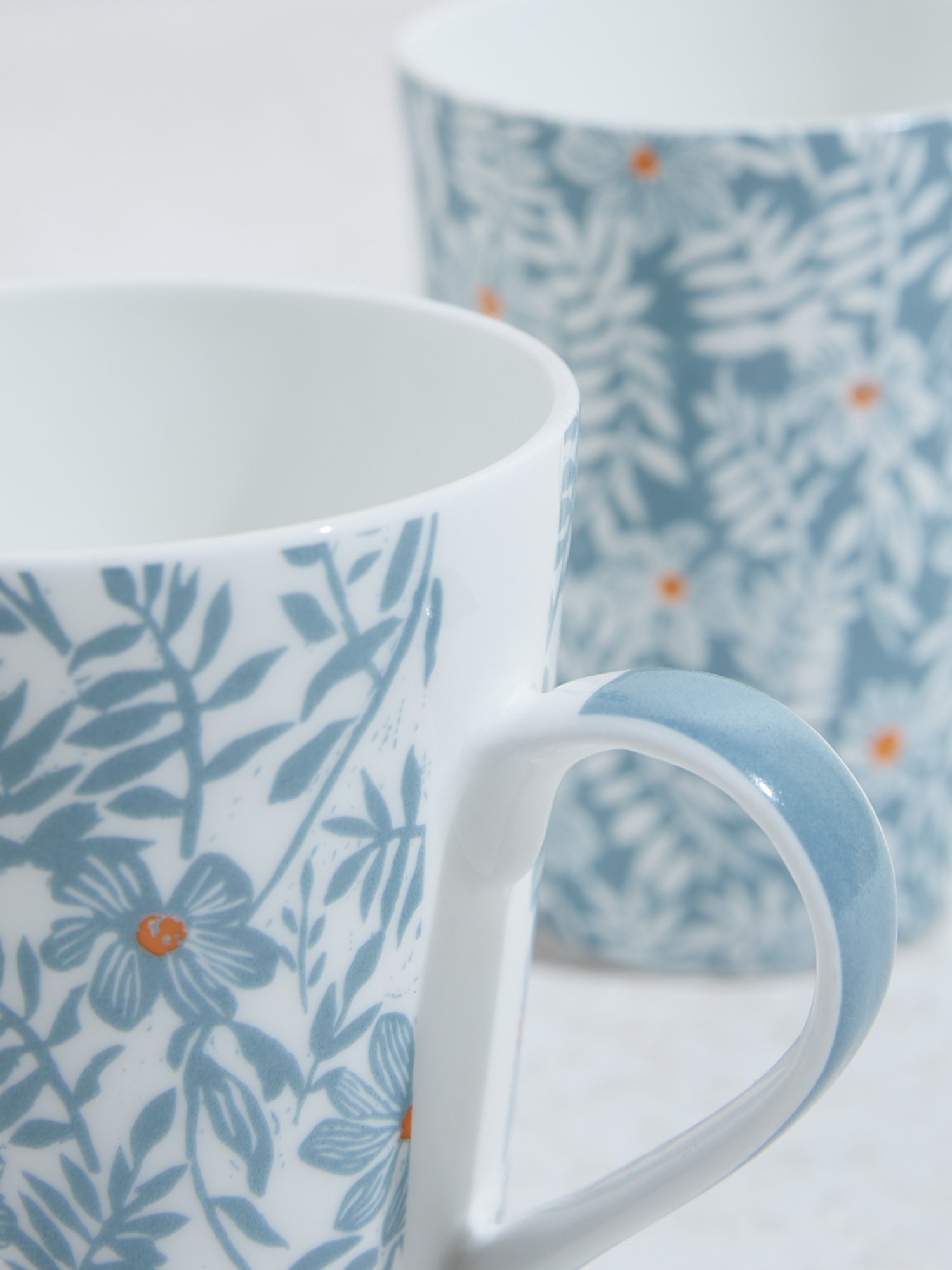 Femora Black Ceramic Coffee Mugs (0.36 L) - Set of 4