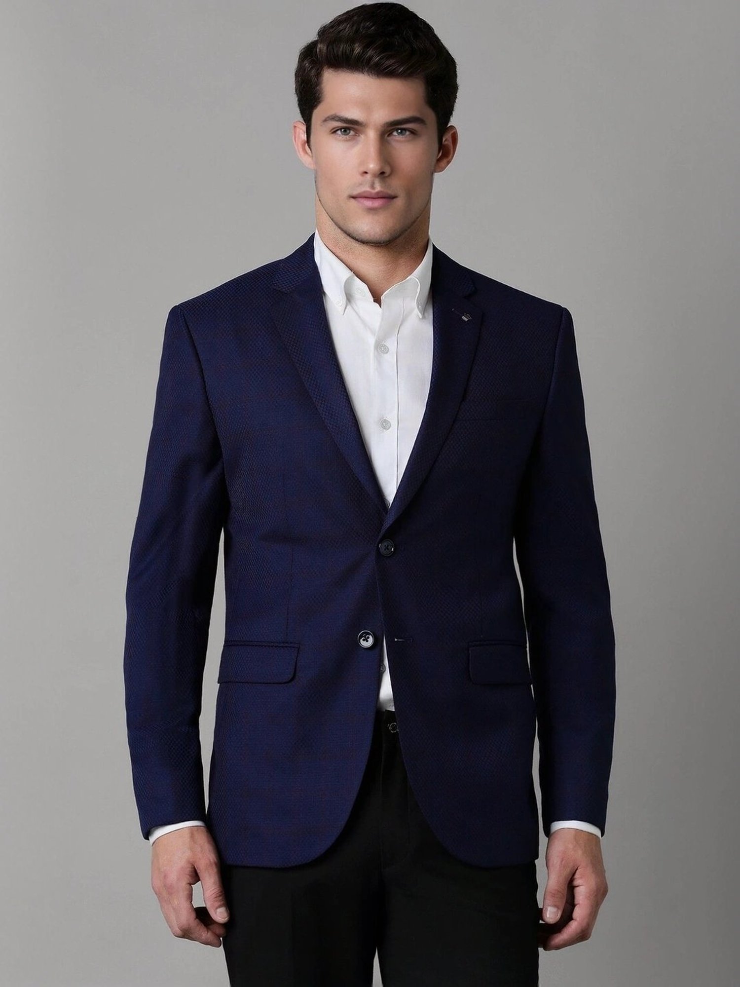 Vastramay Black Regular Fit Blazer