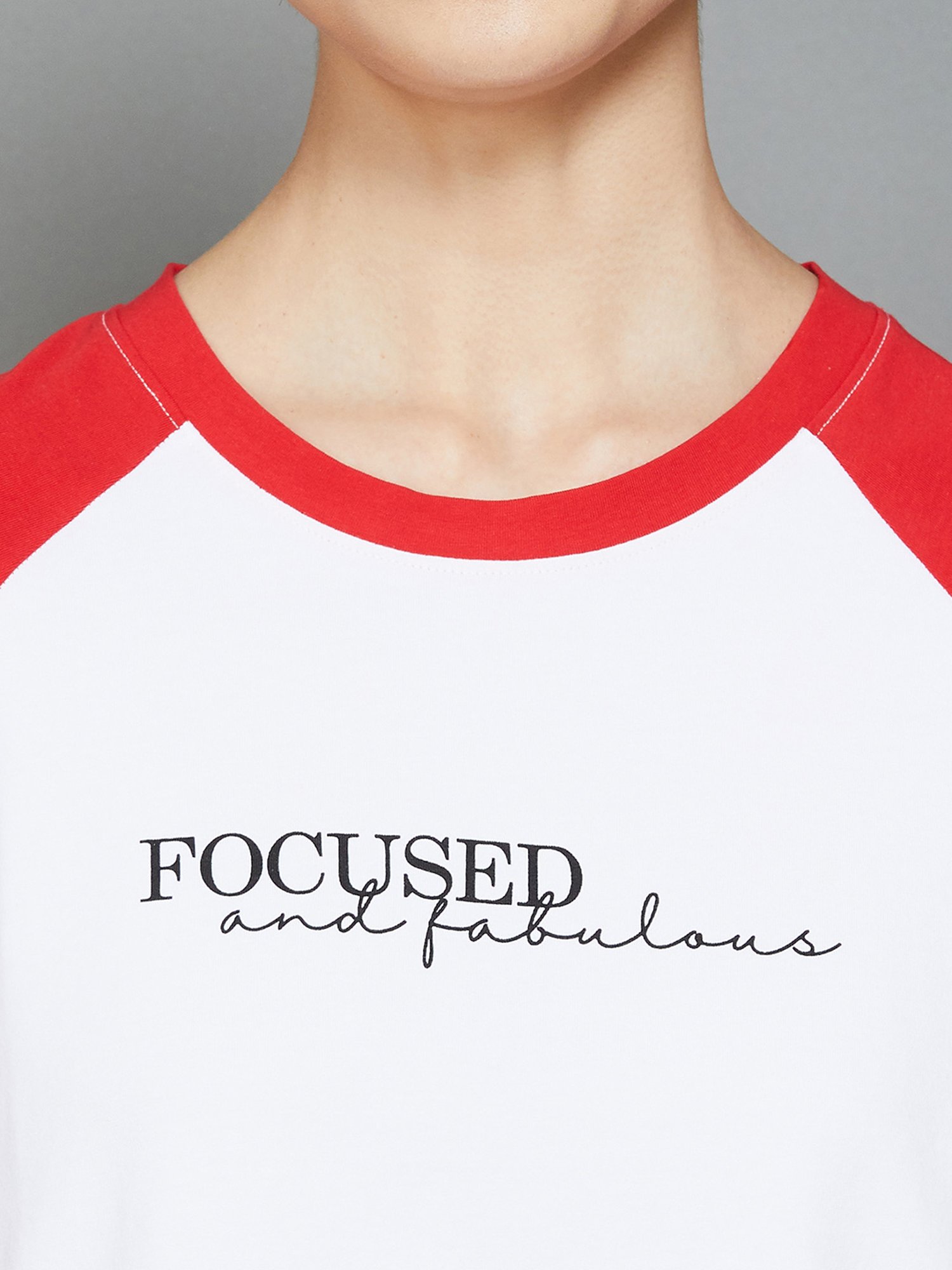 Columbia Navy Daisy Days SS Graphic T-Shirt