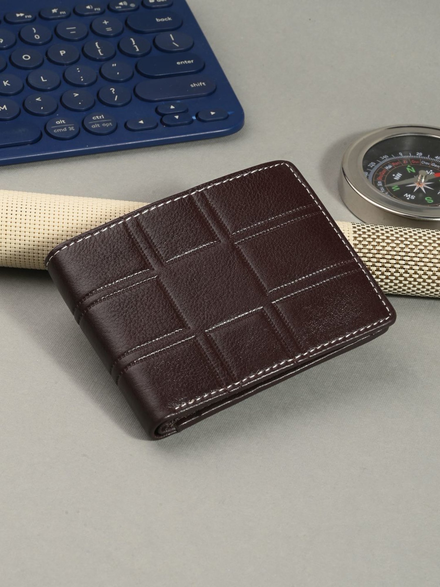 Clog London Brown Textured Leather Small Bi-Fold Wallet for Men
