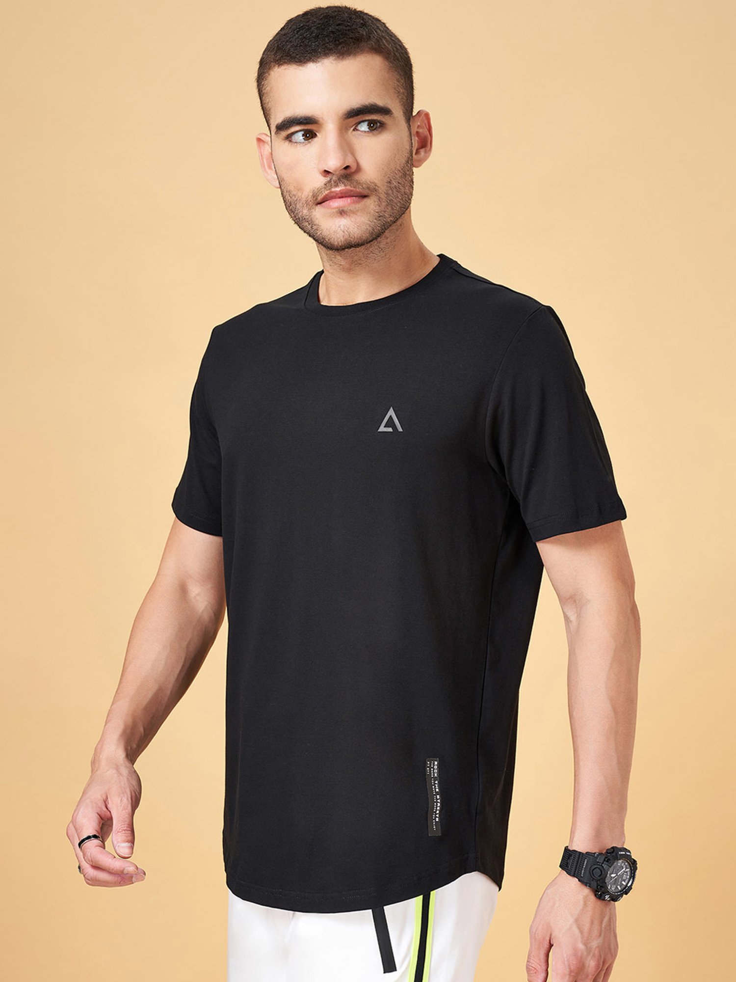 Street 808 by Pantaloons Black Regular Fit T-Shirt