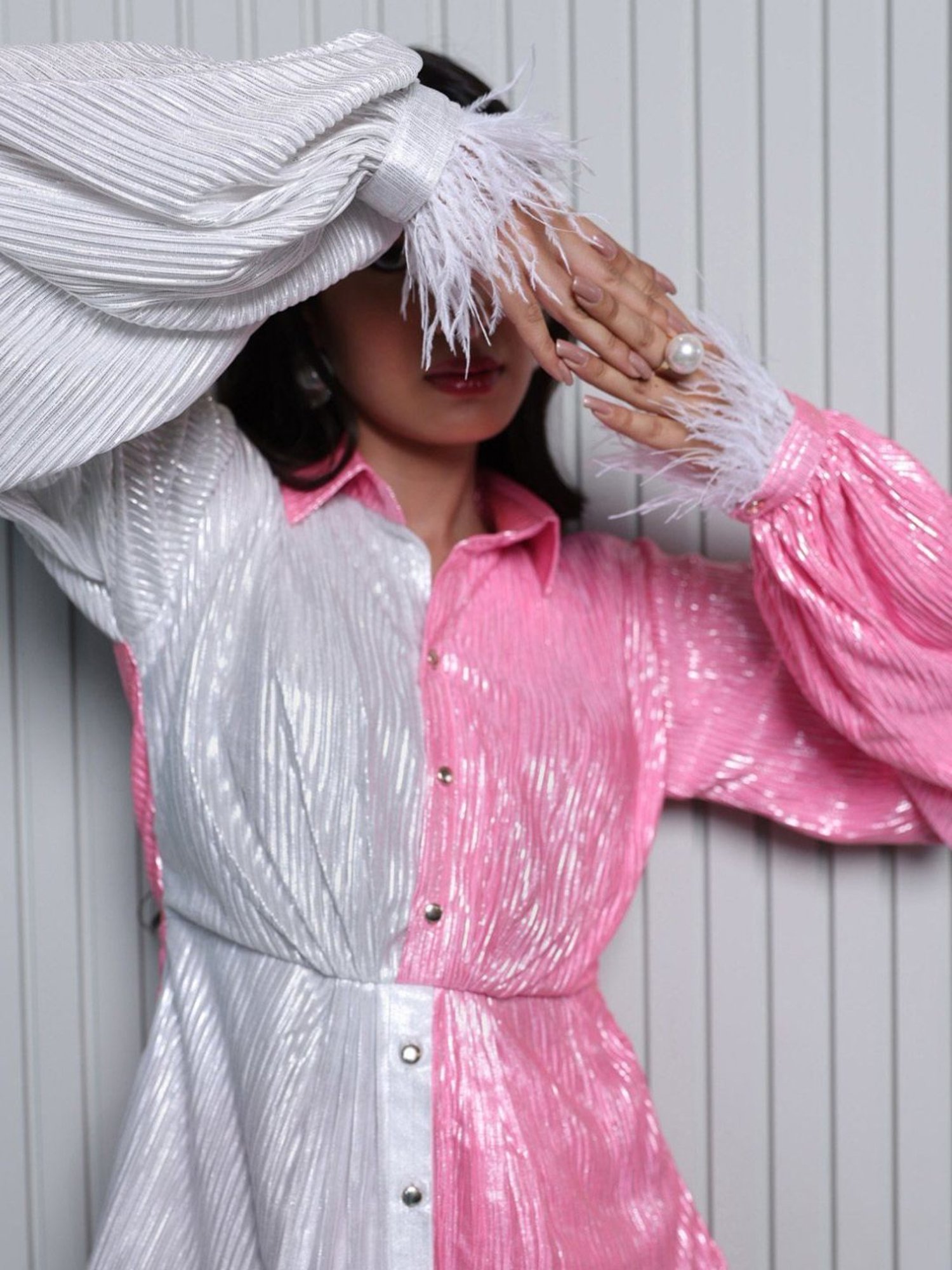 BInfinite Metallic White & Pink Pleated Coords-Set