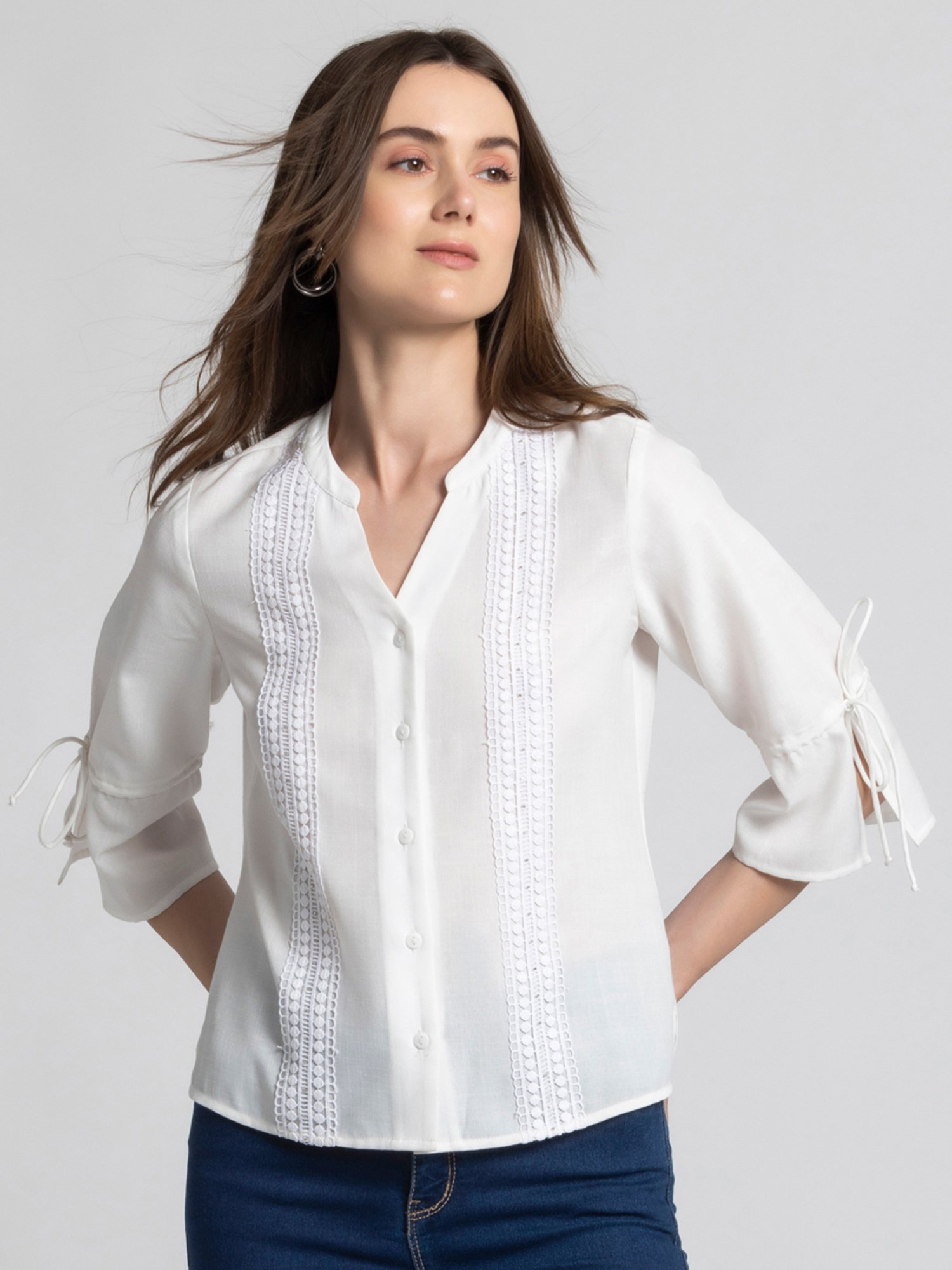 SHAYE White Linen Embroidered Top