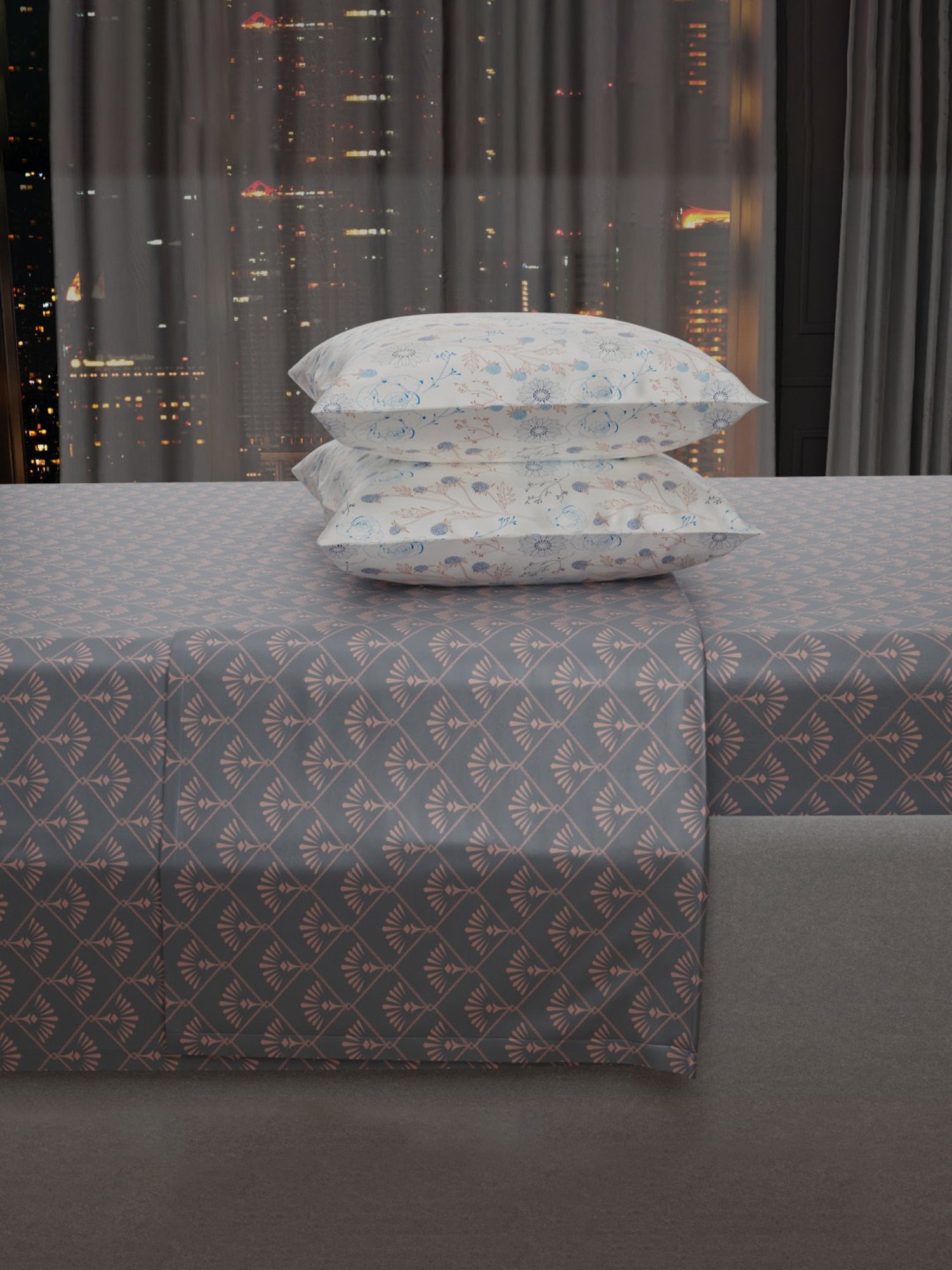 Stoa Paris Elegance Grey Polyester 300 TC Sateen Super King Size Bed Sheet With 2 Pillow Covers