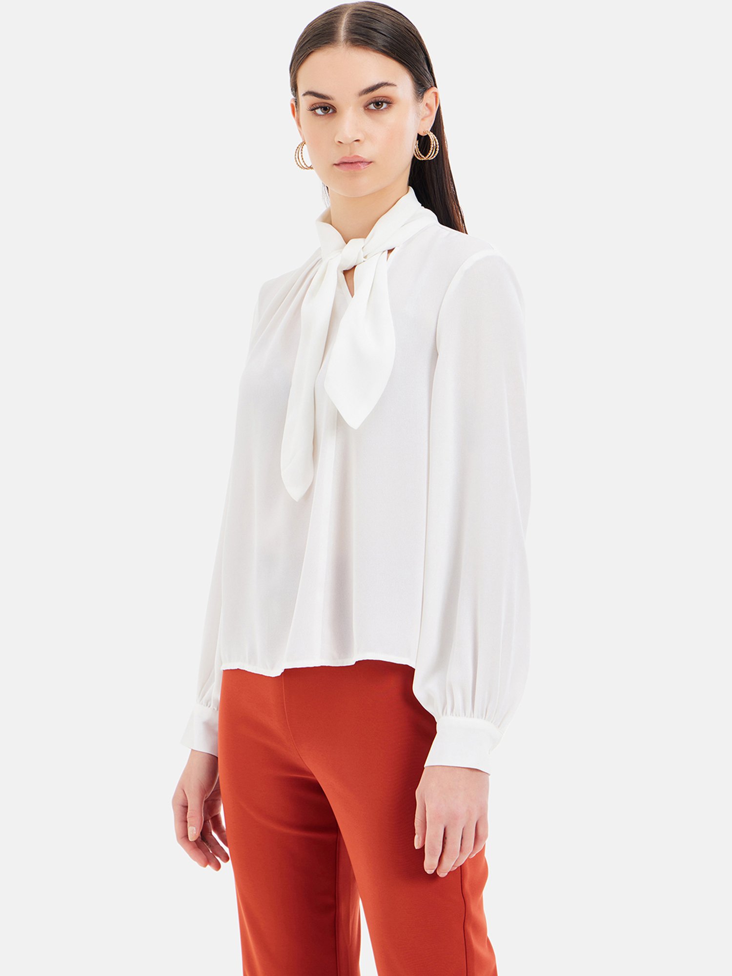 Kazo White Top
