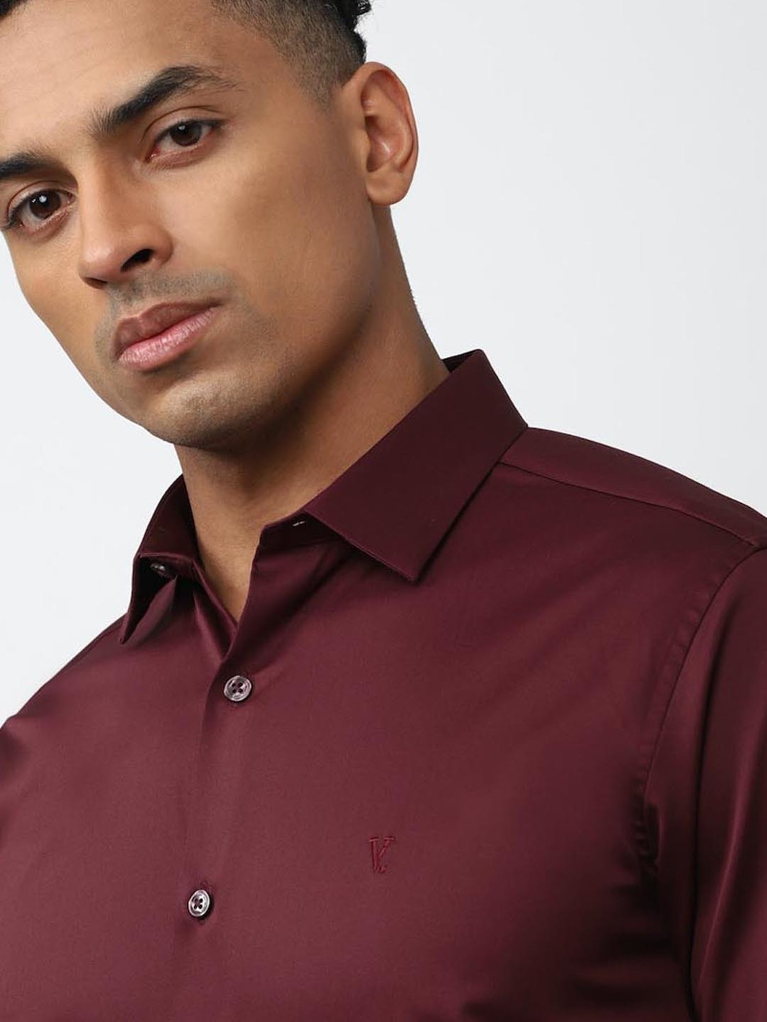V Dot Maroon Cotton Slim Fit Shirt