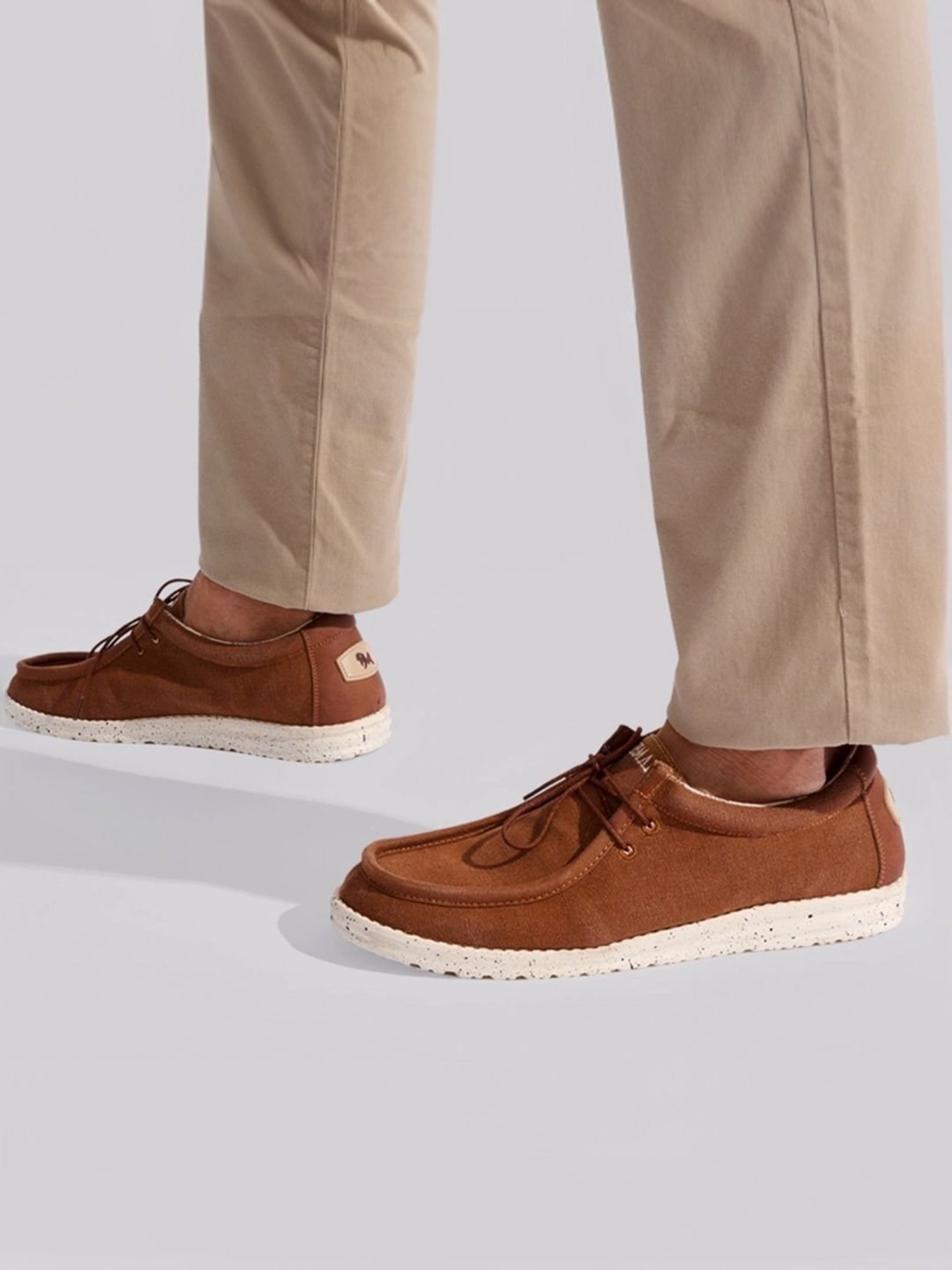 Neemans Men's Wanderers Tan Derby Shoes