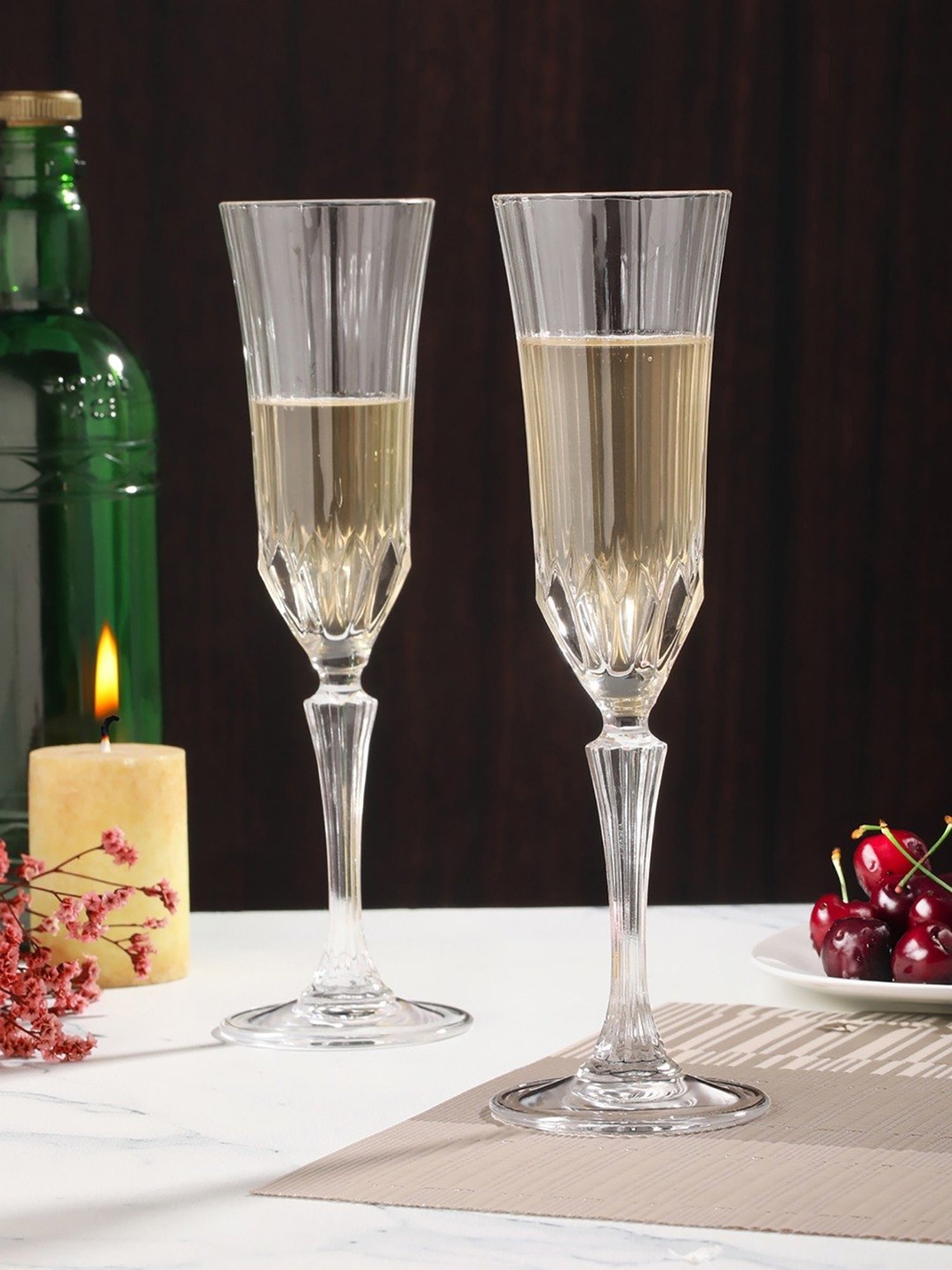 Trovea's Celestial Sparkle Transparent Glass Champagne Glass - Set of 4