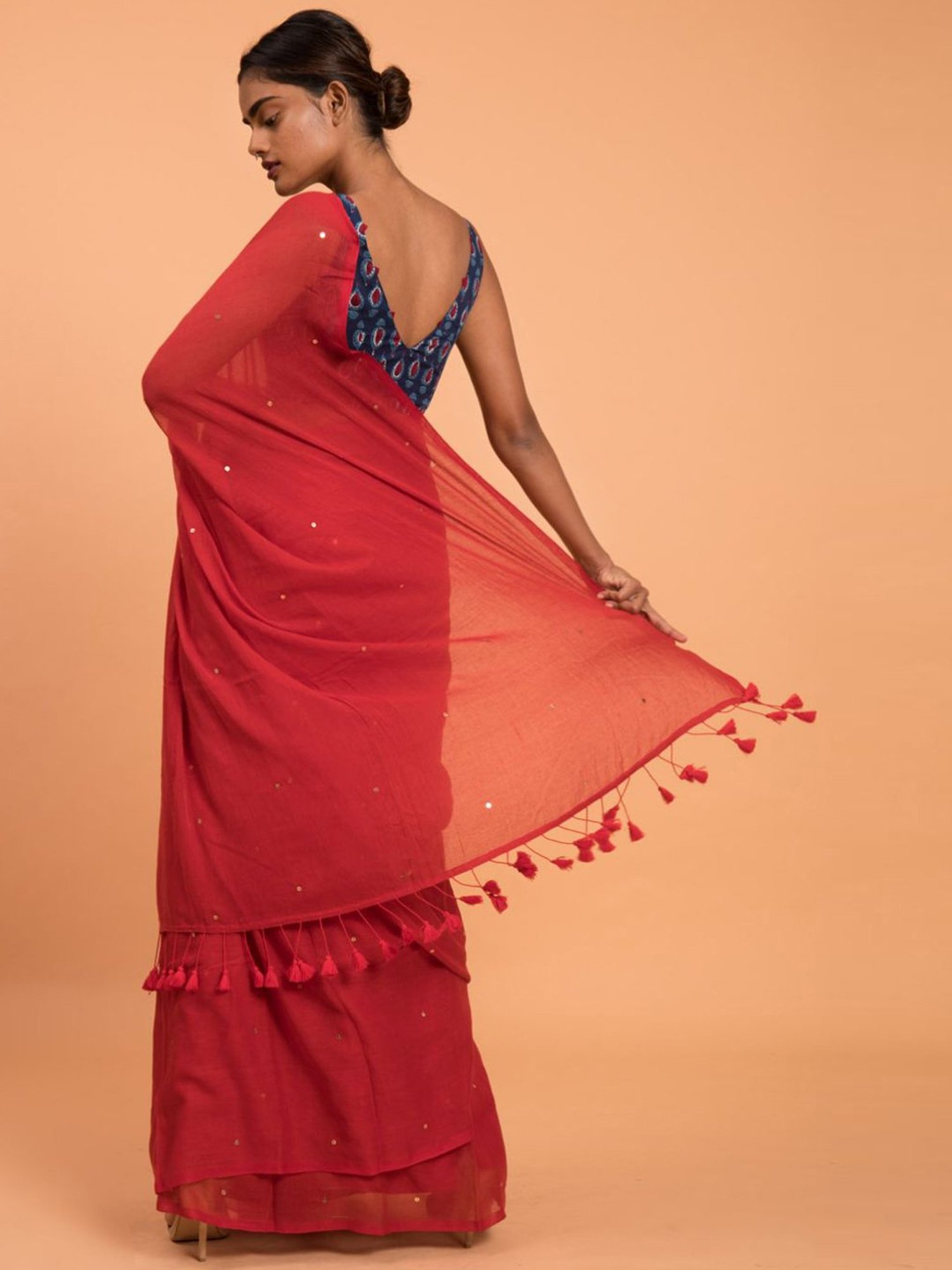 Suta Red Cotton Embellished Saree Without Blouse