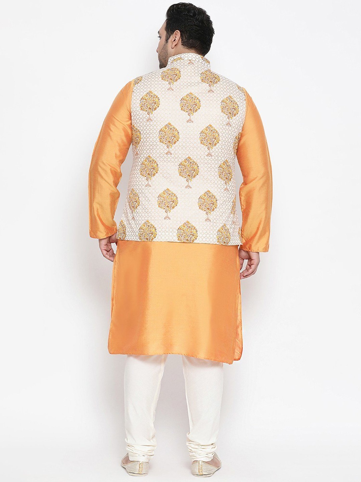 KISAH PLUS White Regular Fit Printed Kurta Set With Jacket