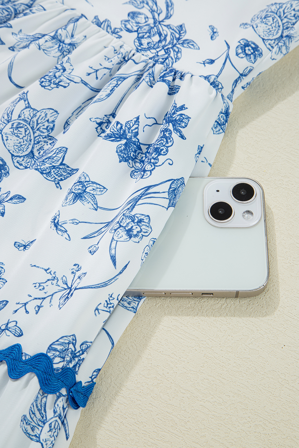 Black Leopard Patchwork Split Neck Ruffle Plus Size Dress