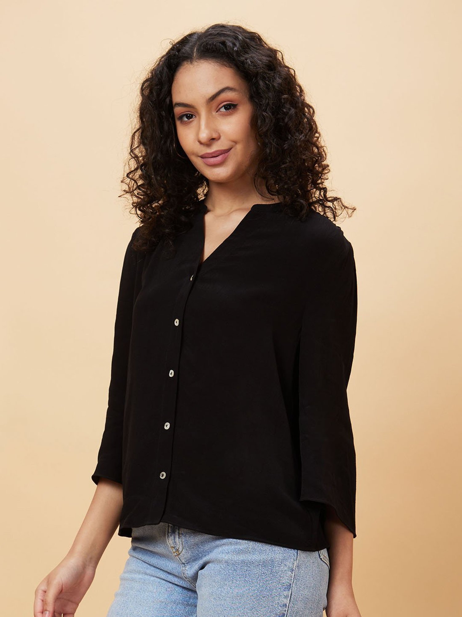 Globus Black Viscose Regular Fit Shirt