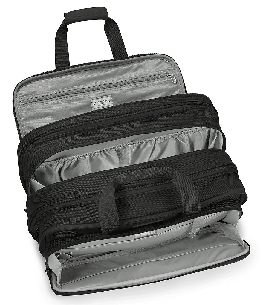 Briggs & Riley Baseline Expandable Cabin Bag