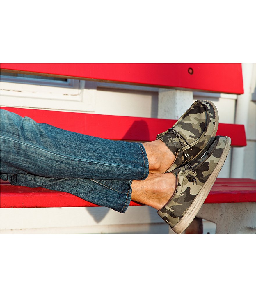 Hey Dude Men's Wally Camouflage Washable Canvas Shoes