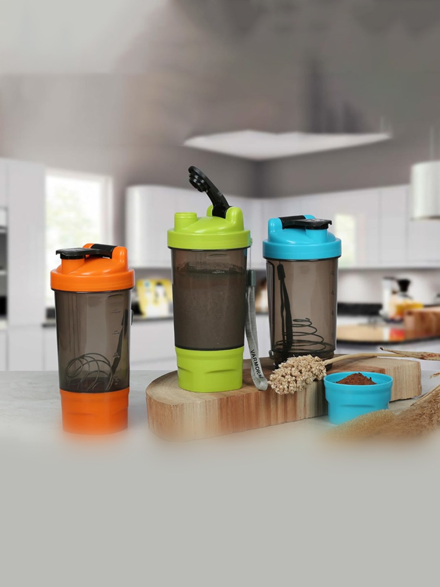 Varmora Green Plastic Protein and Gym Shaker - 575 ml