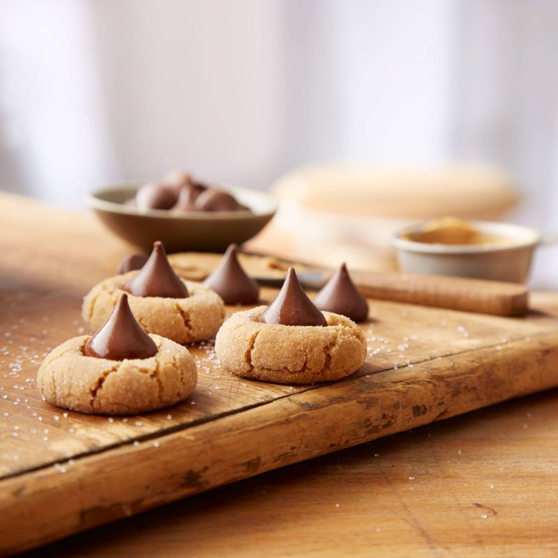 Hershey's Milk Chocolate Kisses - 35.8oz