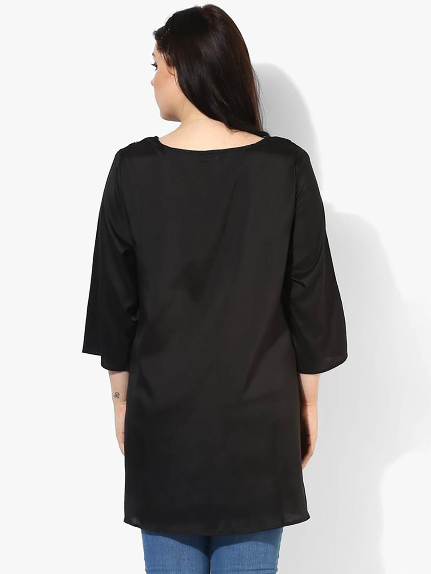 Qurvii Black Regular Fit Tunic