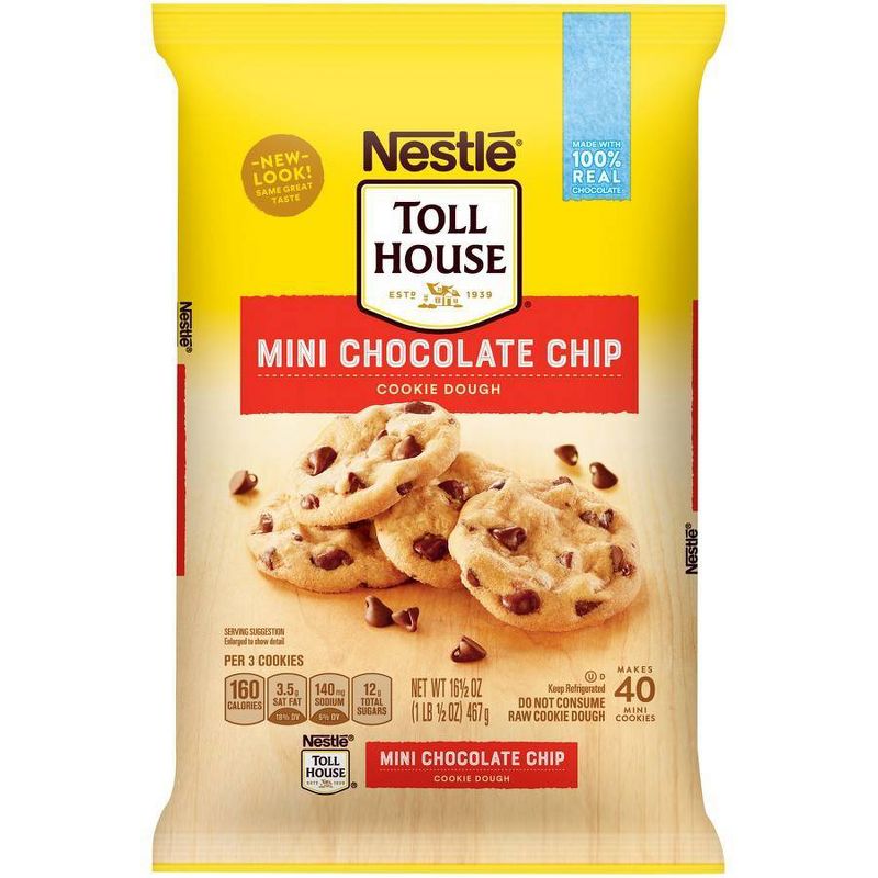 Pillsbury Big Deluxe Chocolate Chip Cookie Dough with Hershey's Mini Kisses - 16oz/12ct